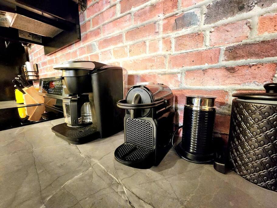 Loft Style Industriel-Centre-Ville+Parking Gratuit مدينة كويبيك الغرفة الصورة